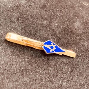 Masonic tie slide. square and compass. blue enamel. masons trowel